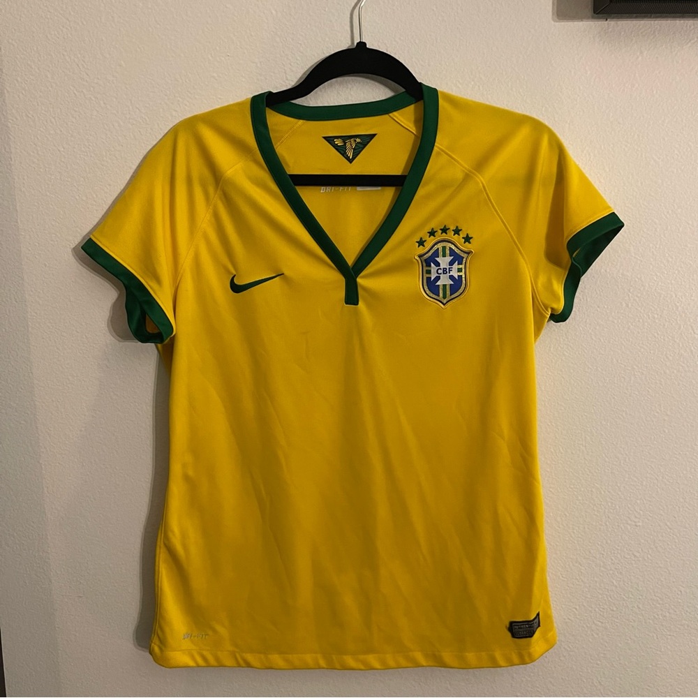 Brazil jersey tee. (Dri Fit)
